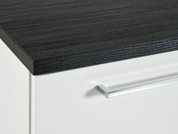 Cubix kromi vedin ja musta woodline kansi lähikuvassa